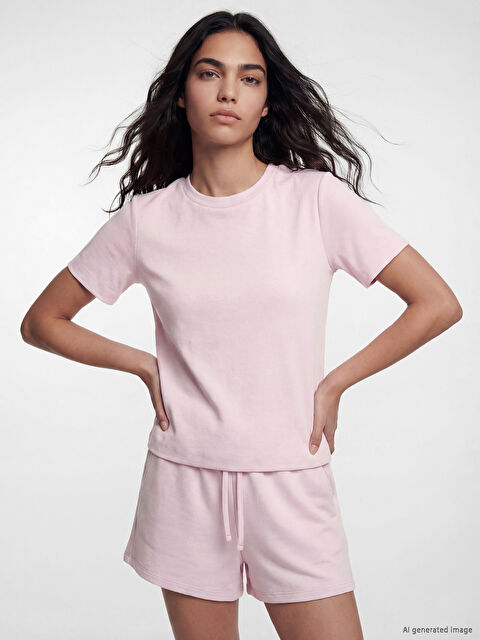 LCW Vision Bisiklet Yaka Soft Touch Kadın Tişört