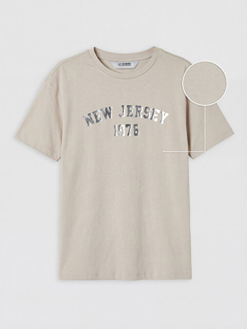 LCW Kids Bisiklet Yaka Baskılı Kız Çocuk Tişört