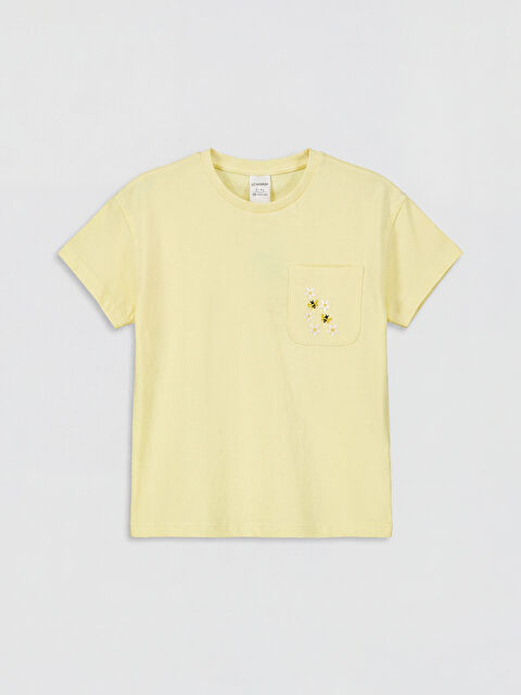 LCW Kids Bisiklet Yaka Nakışlı Kız Çocuk Tişört