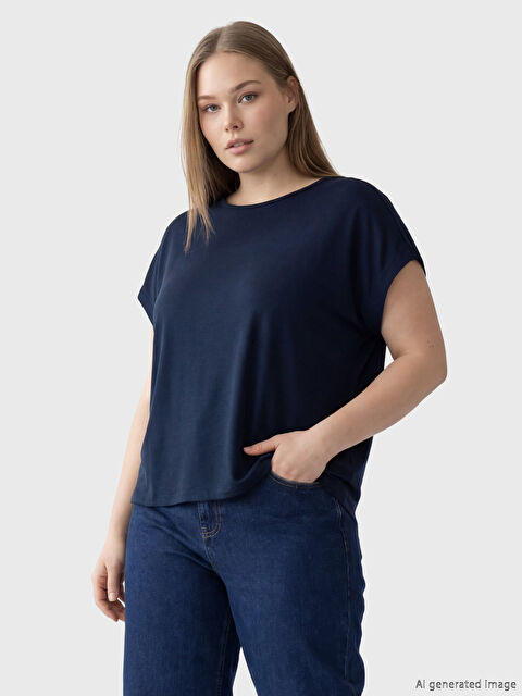 Soulife Büyük Beden Bisiklet Yaka Kadın Tişört