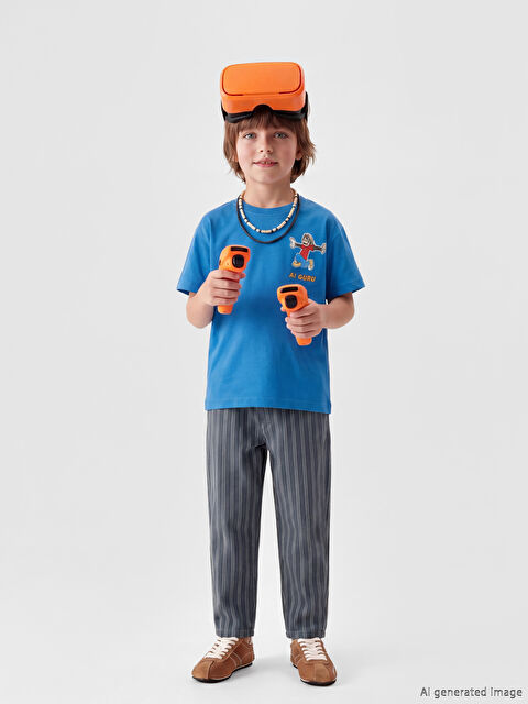 LCW Kids Bisiklet Yaka Baskılı Erkek Çocuk Tişört