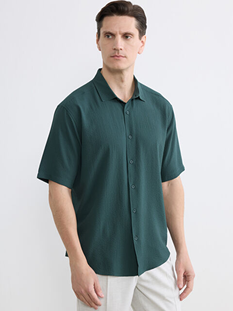 LCW Vision Regular Fit Kısa Kollu Erkek Gömlek - S60111Z8-HKE