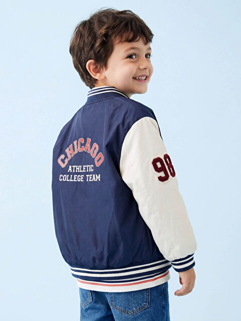 LCW Kids Chicago Nakışlı Erkek Çocuk Kolej Mont - S60175Z1-HNG