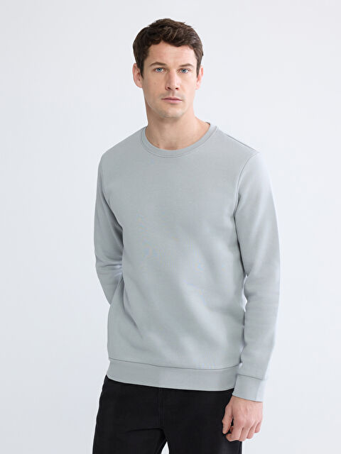 LCWAIKIKI Classic Bisiklet Yaka Erkek Kalın Sweatshirt - S60351Z8-YEG