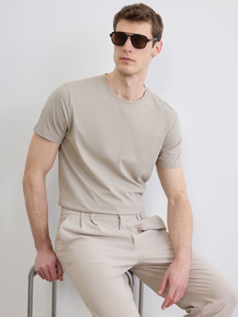 LCWAIKIKI Classic Man BEIGE T-Shirt - S60417Z8-8TK