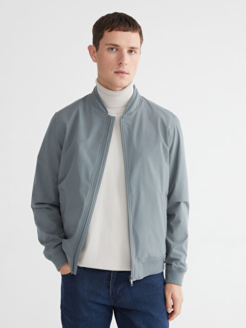 LCWAIKIKI Classic Standart Kalıp Kolej Yaka Erkek Mont - S60470Z8-YRX