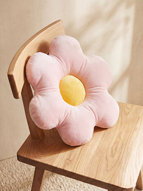 LCW HOME Çiçek Figürlü Kırlent 36 cm