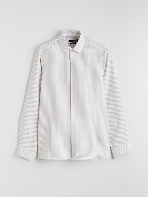 LCWAIKIKI Classic Slim Fit Çizgili Gabardin Erkek Gömlek - S60918Z8-LE8