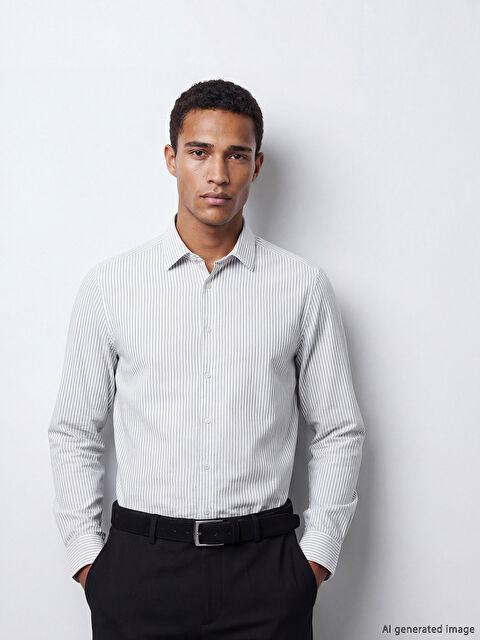 LCWAIKIKI Classic Slim Fit Çizgili Gabardin Erkek Gömlek - S60918Z8-LFT