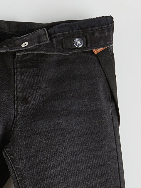 Jean slim bleu foncé neuf avec étiquette 134 (Neu und originalverpackt