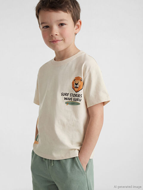 LCW Kids Baskılı Erkek Çocuk Tişört - S61386Z1-QVK