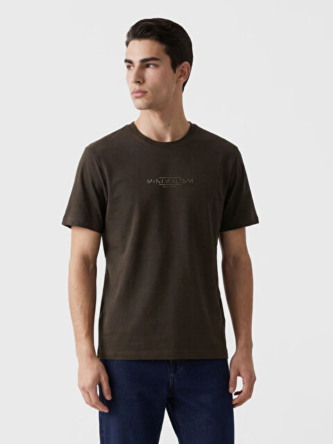 LCWAIKIKI Classic Muškarac SMEĐA Majica kratkih rukava