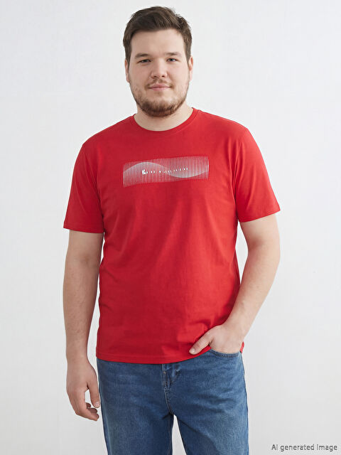 LCWAIKIKI Classic Bisiklet Yaka Baskılı Penye Erkek Tişört