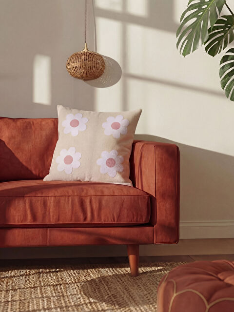 LCW HOME Çiçek Figürlü Kırlent 45x45 cm - S62361Z8-ZWU