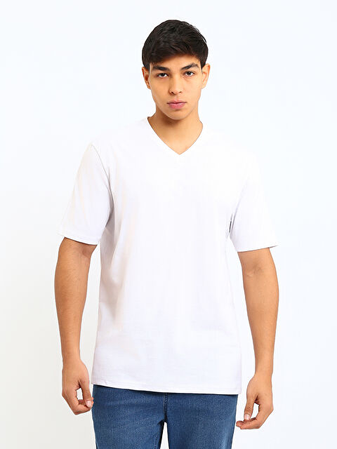 LCWAIKIKI Basic V Neck Short Sleeve Men's T-Shirt - S63315Z8-Q6K