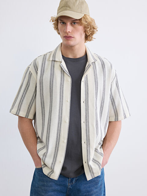 XSIDE Regular Fit Resort Yaka Çizgili Erkek Gömlek - S63642Z8-LJX
