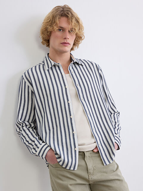 XSIDE Regular Fit Çizgili Armürlü Erkek Gömlek - S63645Z8-LGS