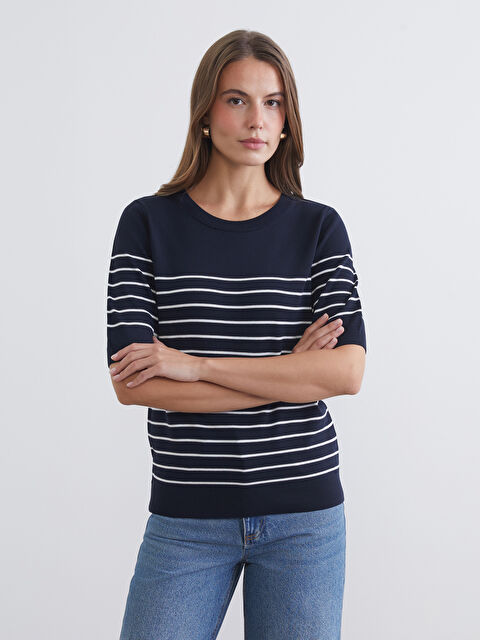 LCWAIKIKI Classic Bisiklet Yaka Çizgili Kadın Triko Kazak - S64009Z8-LGS