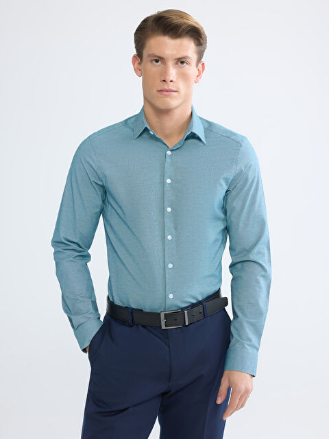 LCWAIKIKI Classic Slim Fit Armürlü Erkek Gömlek - S64185Z8-FJB