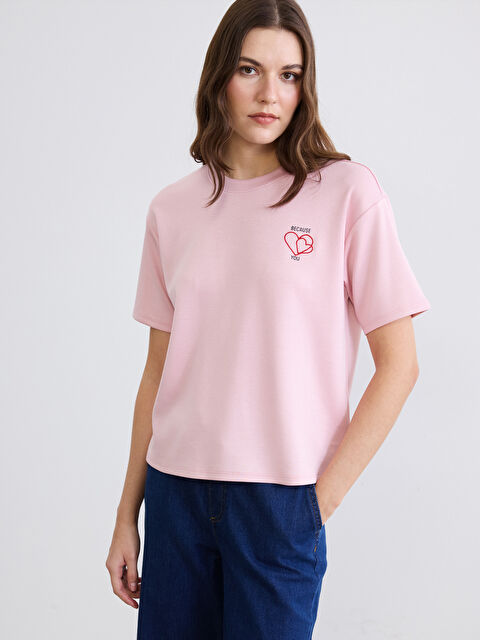 LCW Comfort მრგვალი საყელო ნაბეჭდი ქალის მაისური - S64356Z8-G2L