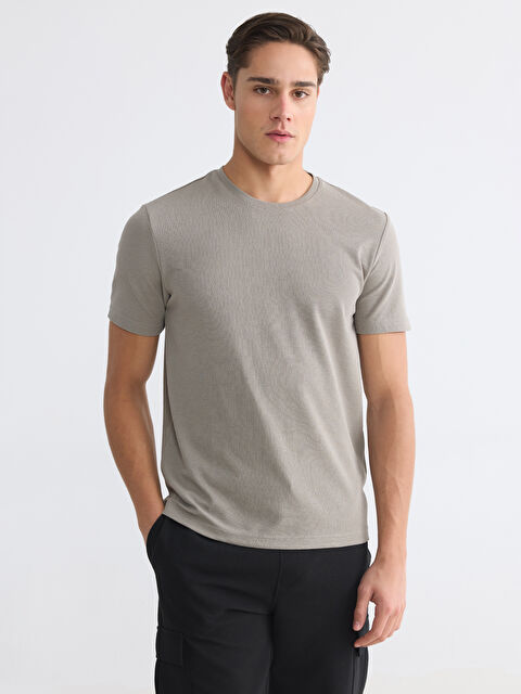 LCWAIKIKI Classic Bisiklet Yaka Erkek Tişört