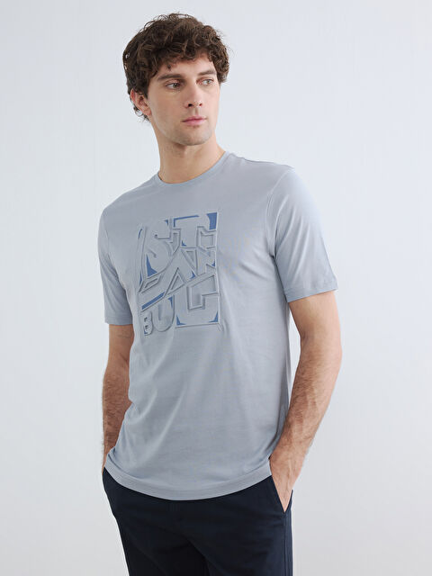 LCWAIKIKI Classic Bisiklet Yaka Baskılı Penye Erkek Tişört