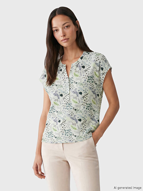 LCW Comfort Blouse fleurie à encolure en V échancré pour femme