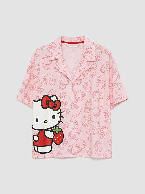 LCW Young Gömlek Yaka Hello Kitty Baskılı Kadın Pijama Üst - S65609Z8-LT4
