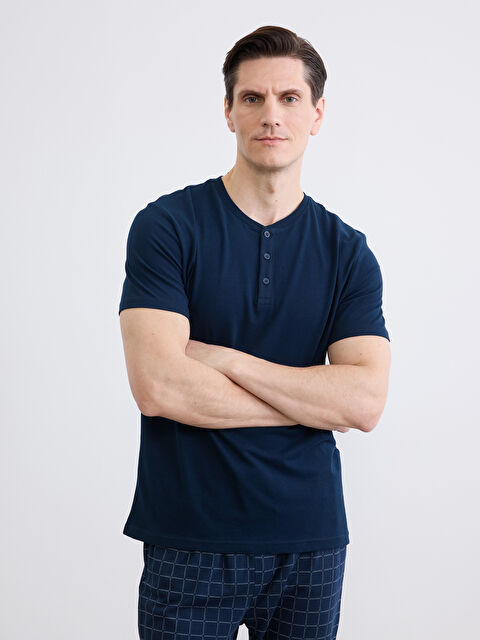 LC WAIKIKI Bisiklet Yaka Kısa Kollu Erkek Pijama Üst - S65930Z8-RFF