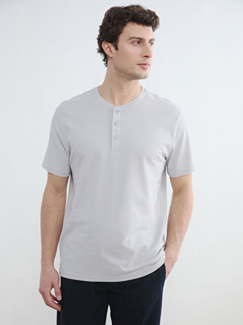 LC WAIKIKI Bisiklet Yaka Kısa Kollu Erkek Pijama Üst - S65930Z8-FLG