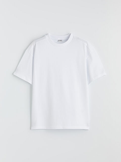 LCW Kids Bisiklet Yaka Basic Erkek Çocuk Tişört - S66028Z4-Q6K