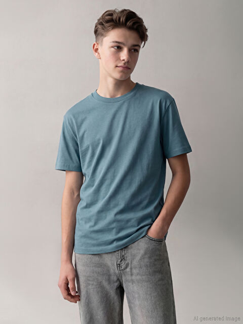 LCW Kids Bisiklet Yaka Erkek Çocuk Tişört