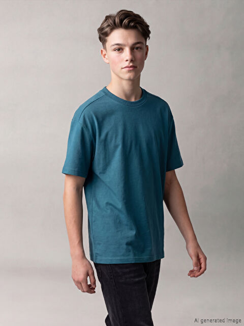 LCW Kids Bisiklet Yaka Erkek Çocuk Tişört