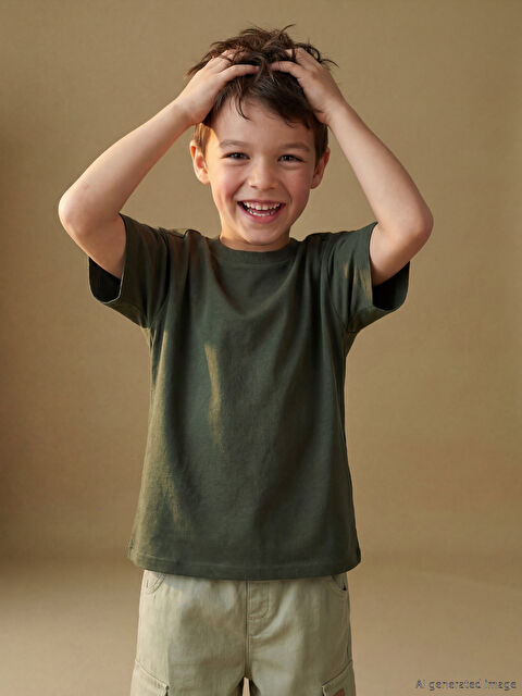 LCW Kids Bisiklet Yaka Erkek Çocuk Tişört