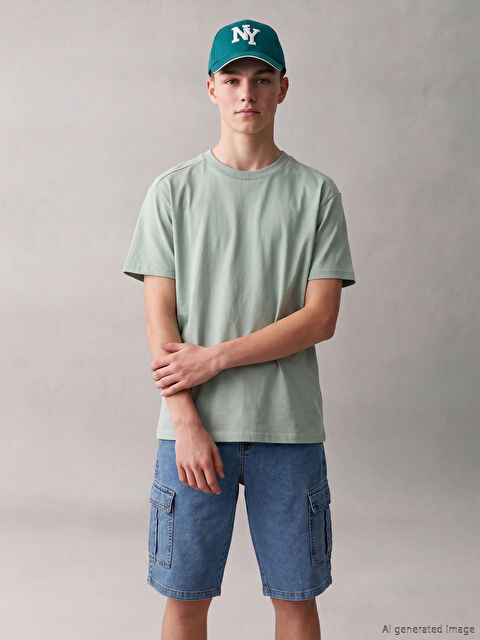 LCW Kids Bisiklet Yaka Erkek Çocuk Tişört