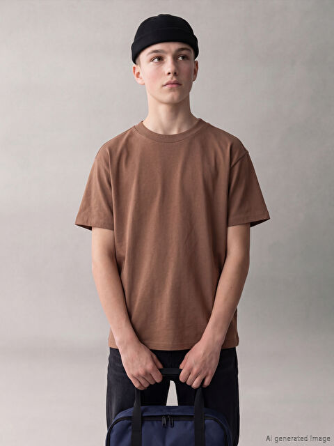 LCW Kids Bisiklet Yaka Basic Erkek Çocuk Tişört