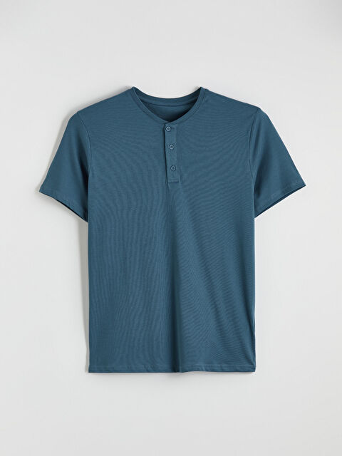 LC WAIKIKI Bisiklet Yaka Erkek Pijama Üstü - S66036Z8-HMV