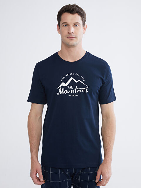 LC WAIKIKI Bisiklet Yaka Baskılı Erkek Pijama Üstü