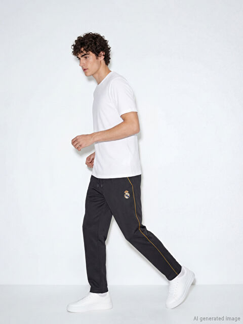 XSIDE ACTIVE Standart Kalıp Real Madrid Baskılı Erkek Eşofman Altı