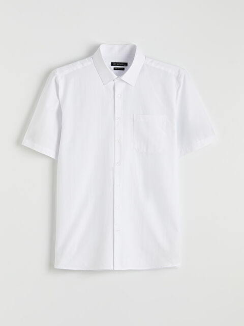LCWAIKIKI Classic Klasik Yaka Kısa Kollu Regular Fit Erkek Gömlek - S67042Z8-JYX