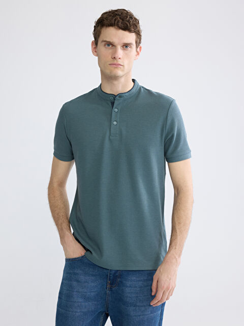 LCWAIKIKI Classic Футболка с воротником-стойкой для него - S67300Z8-HQ0