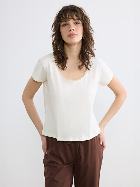 LCW DREAM Bisiklet Yaka Kadın Pijama Üstü - S68035Z8-FES