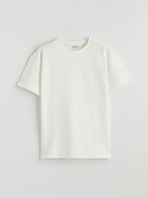 LCW Kids Bisiklet Yaka Erkek Çocuk Tişört - S68254Z4-R9J