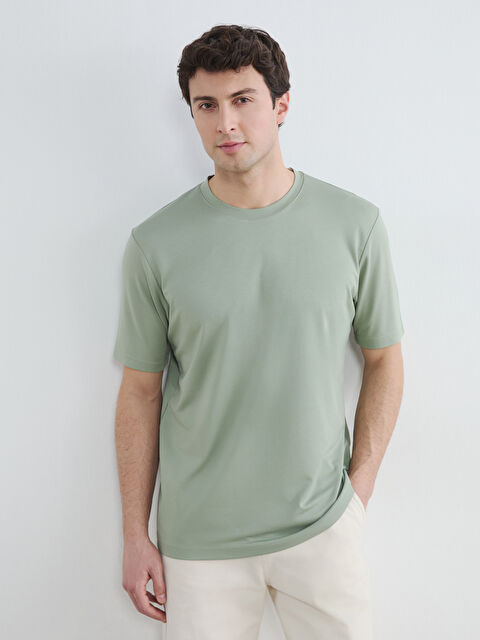 LCWAIKIKI Classic Bisiklet Yaka Erkek Tişört - S68528Z8-YVQ