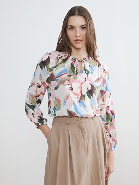 LCWAIKIKI Classic Mandarin Collar Patterned Blouse - S68920Z8-F9C