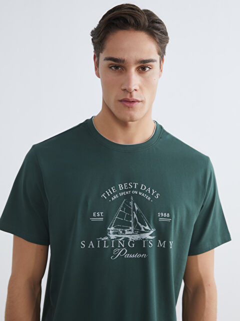 LCWAIKIKI Classic Man GREEN T-Shirt - S69055Z8-ZUM