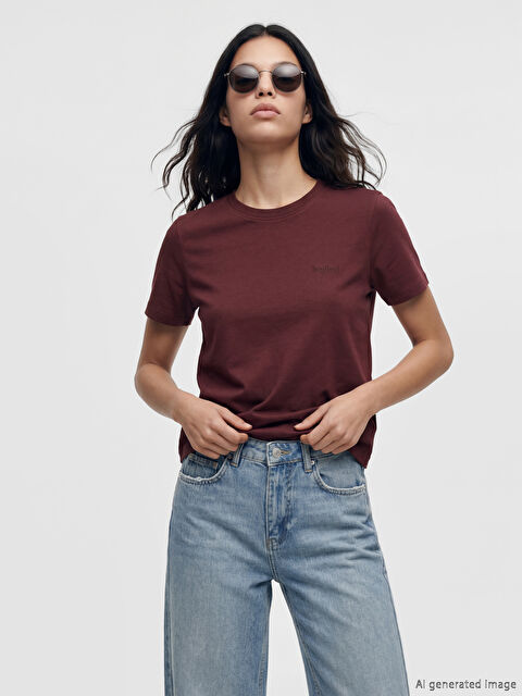 LCW Vision Bisiklet Yaka Kadın Tişört