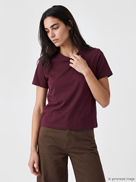 LCW Vision Bisiklet Yaka Kadın Tişört