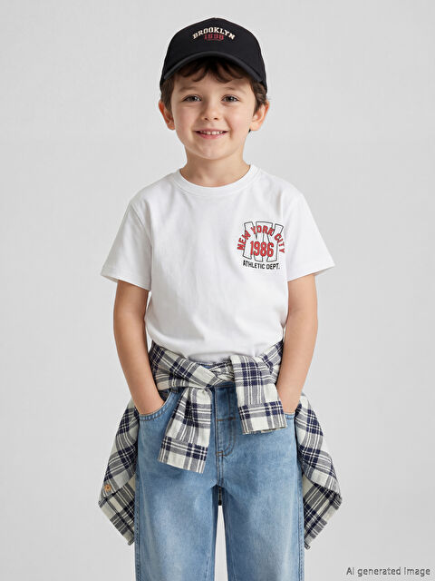 LCW Kids New York Baskılı Erkek Çocuk Tişört