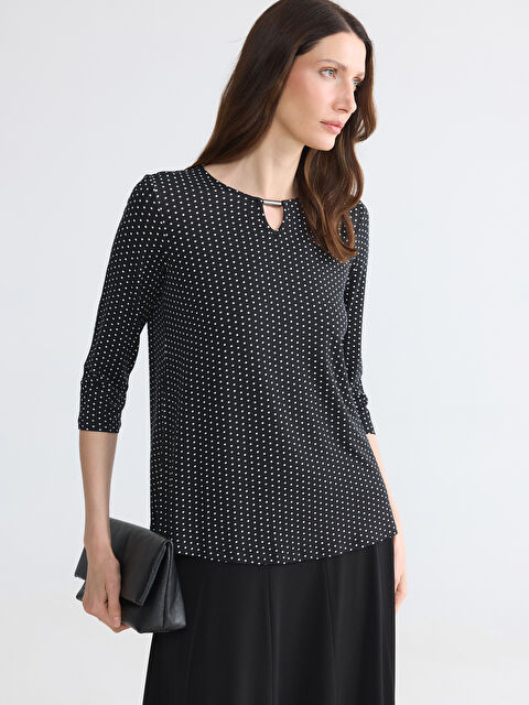 LCW Grace Bisiklet Yaka Puantiyeli Bluz